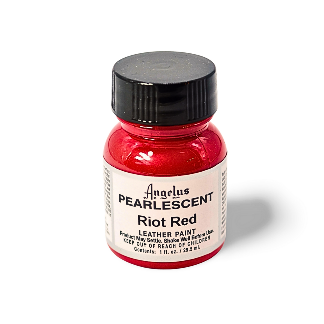 Angelus Pearlescent Riot Red paint