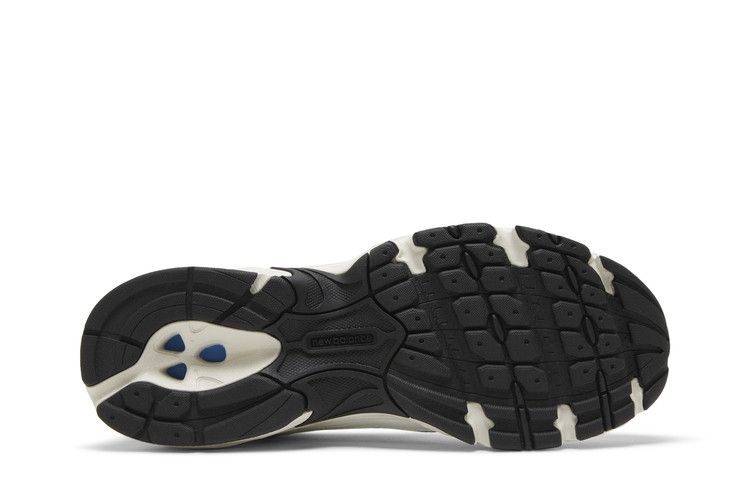 New Balance 530 White Light Gold Metallic - MR530TC