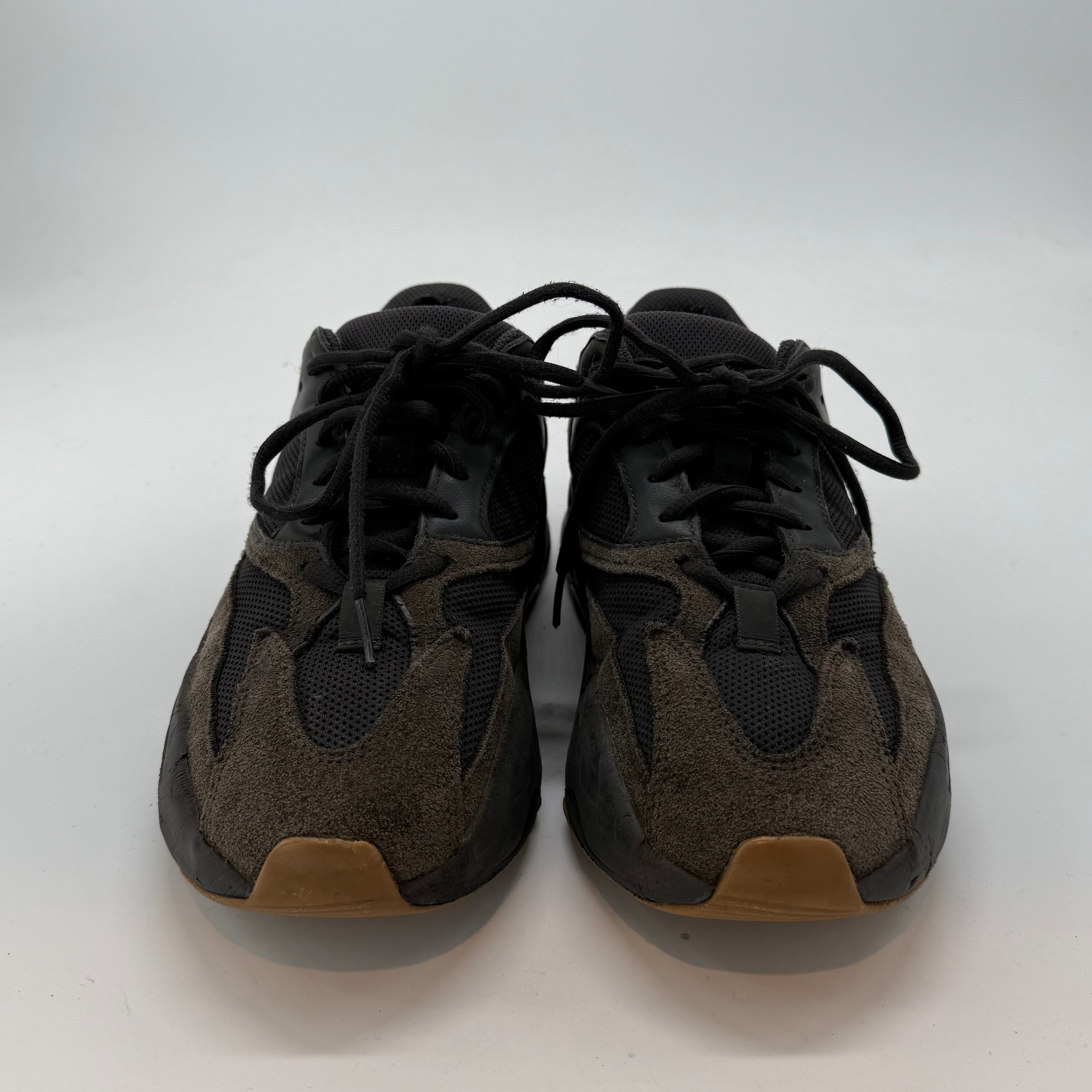 Yeezy Boost 700 Black EU 41 1/2